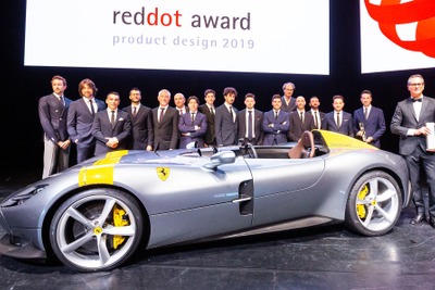 フェラーリ、最高のデザイン部門と認定…レッドドット賞を受賞 画像