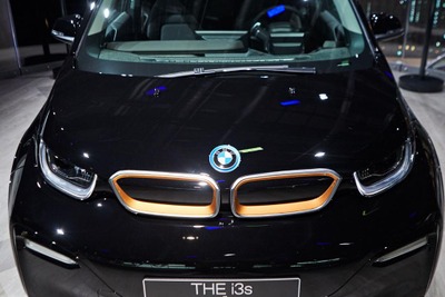 BMW i3 に世界限定1000台の「エディション・ロードスタイル」…フランクフルトモーターショー2019 画像
