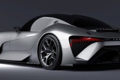 レクサス、EVスーパーカーコンセプトの新写真を公開…0-100km/h加速は2秒台前半 画像