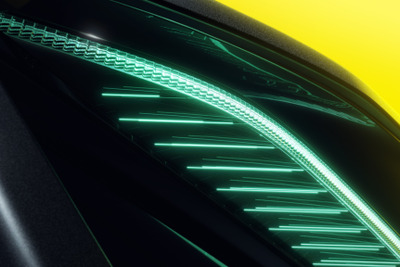ロータス初の電動SUV、3月29日デビューが決定 画像