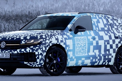 VW『トゥアレグ』改良新型、プロトタイプの写真公開…実車は今夏発表へ 画像