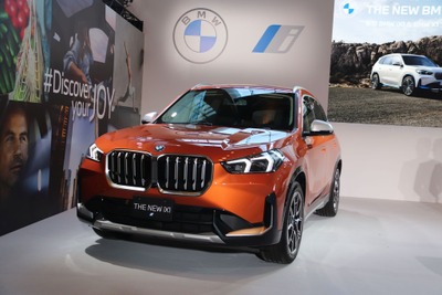 【BMW X1 新型】EVも激戦区になるコンパクトSUV市場に「iX1」 画像
