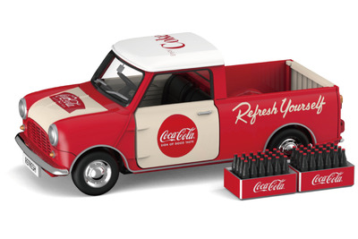 モーリス・ミニのコカ・コーラ仕様を1/50スケールで再現 画像