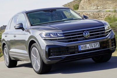 VWの最上位SUV『トゥアレグ』に改良新型、表情一新…欧州で発表 画像