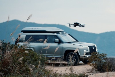 BYDが自動車にドローンを組み込む、ワンクリックで離陸と着陸が可能 画像