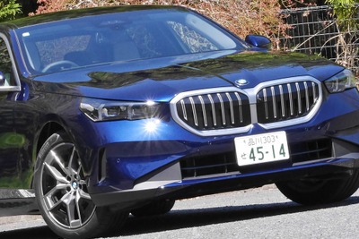 【BMW 5シリーズ 新型試乗】シャシー、運動性能、価格。「523i」は最高のバランスを持つ1台…中村孝仁 画像