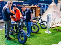ビンファスト、米国市場で電動バイク『DRGNFLY』を発売…CES 2024 画像
