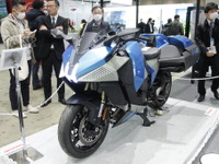 カワサキが水素エンジン版Ninjaのプロトタイプ披露！ 水素の可能性を追求…水素・燃料電池展 2024 画像