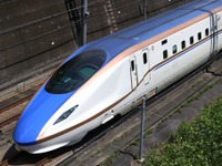 北陸新幹線「E7系かがやき」がベビーカーに…駅でレンタル 画像