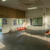 廃止前の旧鹿ノ谷駅の待合室。