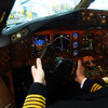 JAL機長が語る「B777のコックピット」…横風着陸時の姿勢は“カニと片足”で［フォトレポート］ 画像